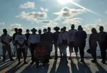 Turismo socializa reubicación de pescadores del malecón de Teacapán; iniciarán con rehabilitación de infraestructura.