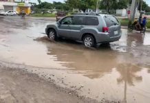 Avenida Gabriel Leyva con Tramos Semidestrozados
