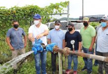 Alcalde inaugura segundo pozo de agua en Palmillas.