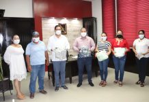 Alcalde entrega uniformes al Sindicato de Trabajadores al Servicio del H. Ayuntamiento.