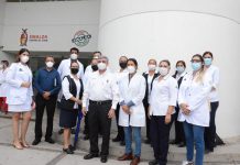 SEDESU y SSA entregan membresías gratuitas «Muévete Chilo» a trabajadores del sector salud en Los Mochis