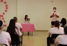 Alcalde de Escuinapa exhorta a mujeres a combatir el cáncer de mama, en el Día Mundial de la Lucha contra el Cáncer de Mama.