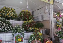 En incertidumbre floristas sobre apertura en panteones el Día de Muertos