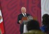 Si médicos lo deciden, me aplico vacuna contra covid-19, dice AMLO