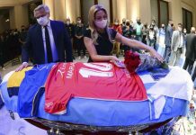 Termina el velatorio público de Maradona