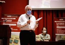 Presenta Rubén Rocha Moya su libro La Coco en homenaje a su esposa