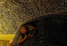 Preocupa alza de contagios en EU rumbo a periodo navideño