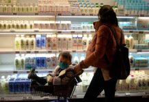 Descubren anticuerpos contra covid en la leche materna