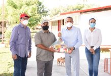 Familias de Agua Verde y Chametla reciben paquete nutricional alimenticio