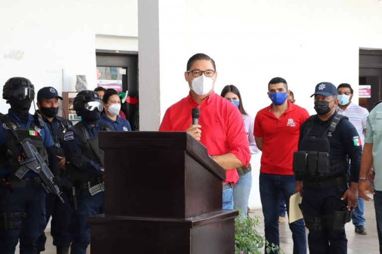 Gobierno municipal de Escuinapa arranca Operativo de Seguridad “Guadalupe-Reyes” 2020-2021. Gobierno municipal de Escuinapa arranca Operativo de Seguridad “Guadalupe-Reyes” 2020-2021.