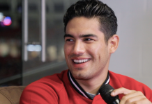 EL ZURDO SE VA A MADREAR AL CANELO