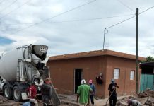 Obras públicas realiza bacheo con concreto hidráulico en la sindicatura de Palmillas.