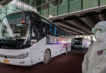 En China, expertos de la OMS llegan a Wuhan para investigar origen de coronavirus