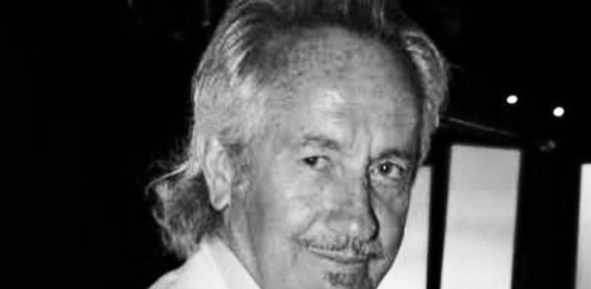 Falleció José Ángel García, padre de Gael García Bernal, tras padecer fibrosis pulmonar