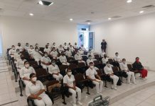 RECIBEN EGRESADOS DE ENFERMERÍA DE UTESC, CARTAS DE TERMINACIÓN DE SERVICIO SOCIAL EN HOSPITAL GENERAL DE ESCUINAPA.