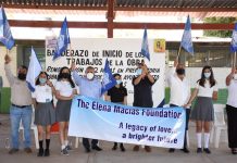 En un trabajo conjunto entre el gobierno municipal de Rosario, y la fundación “Elena Macias”, esta tarde se dió el banderazo de inicio para los trabajos de rehabilitación de dos aulas en el COBAES, de la sindicatura de Agua Verde.