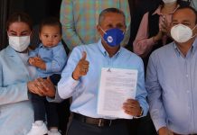 Se registra el Dr. Manuel Antonio Pineda por el distrito XXIV.