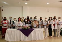 El H. Ayuntamiento de Escuinapa reconoce a profesionales del sector salud en el Día Internacional de la Mujer.