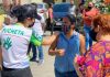 Elsy López recibe el respaldo ciudadano en recorrido de calles en Mazatlán.