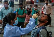 India registra 217 mil nuevos casos, cifra récord desde el inicio de la pandemia