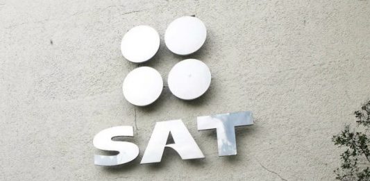 Falso que el SAT congelará cuentas bancarias