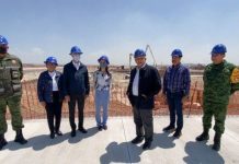 AMLO presume nuevo aeropuerto pese a veda electoral
