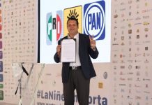 Mario Zamora firma Pacto por la Primera Infancia