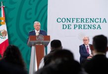 AMLO apoya decisión de FGR de investigar a Samuel García y Adrián de la Garza