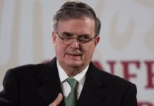 Marcelo Ebrard arremete contra OEA