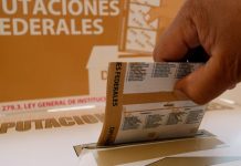 ¿Es un delito tomarle foto a la boleta electoral? Sí, y hay castigo