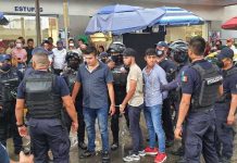Aseguran a 11 migrantes y tres «polleros» en Poza Rica, Veracruz
