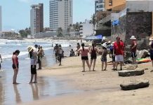 Decenas de jóvenes viajan a Mazatlán por fin de cursos y se contagian de COVID-19