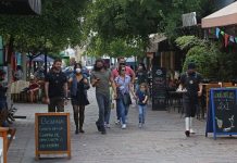 Jalisco cancela operación de bares y antros ante aumento de casos de covid-19