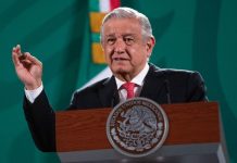 AMLO ordena transparentar encuesta donde 72% lo mantiene como Presidente; «no fue patito»