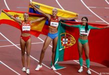 La venezolana Yulimar Rojas gana el oro en triple salto y con récord mundial