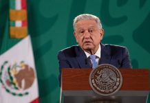 AMLO envía pésame a familiares de víctimas de incendio en plataforma de Pemex