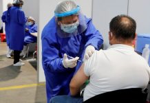 Estados Unidos autoriza tercera dosis de vacuna contra COVID-19 para inmunodeprimidos