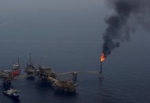 Murió un trabajador de Pemex por incendio en plataforma de Campeche