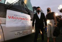 Caravana de vacunación anticovid de trabajadores sale de NL hacia frontera con Texas