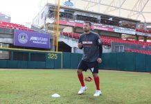 VENADOS DE MAZATLÁN NO SE DETIENE, PESE A LLUVIA MATUTINA