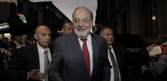 Slim obtiene contrato con Pemex para perforar y terminar pozos