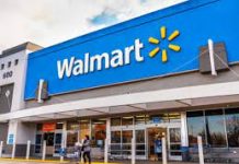 Joven renuncia a su trabajo en Walmart por altavoz en EU; denuncia maltratos
