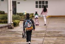 Reportan casos de covid en escuelas, a cuatro días del regreso presencial a clases