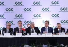 AMLO llama a que organismos empresariales se democraticen