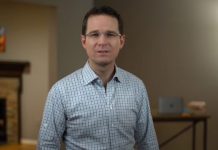 Anaya pide a legisladores no dejarse intimidar por AMLO con reforma eléctrica