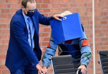 Anciano de 100 años va a juicio en Alemania por crímenes en Holocausto