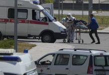 Rusia bate su tercer récord de muertes por covid-19 en un mes