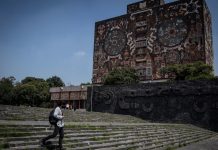 UNAM anuncia aumento gradual de clases presenciales ante semáforo verde por covid