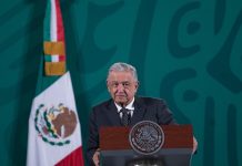 Si no se hubiera cambiado política de saqueo, el país estaría hundido y destrozado: AMLO