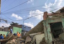 Se derrumba vivienda tras explosión en México